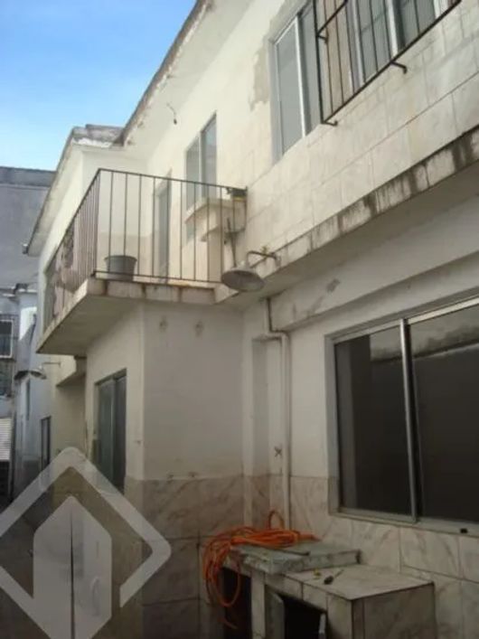 Edifício à Venda na Cidade Baixa com 220 m² de Área Útil - Oportunidade Imperdível!