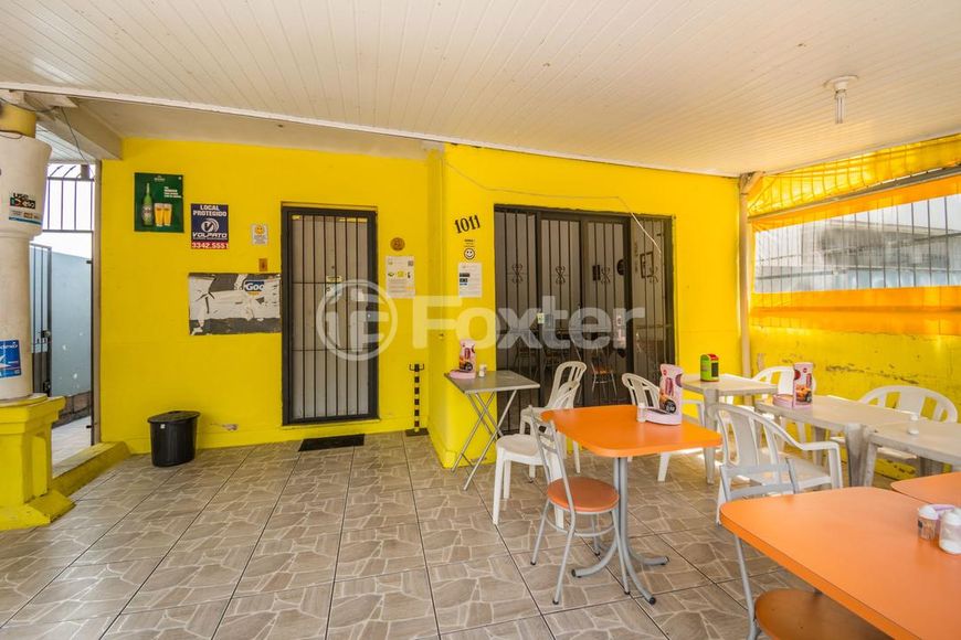 Casa à venda Rua Doutor João Inácio, Navegantes - Porto Alegre