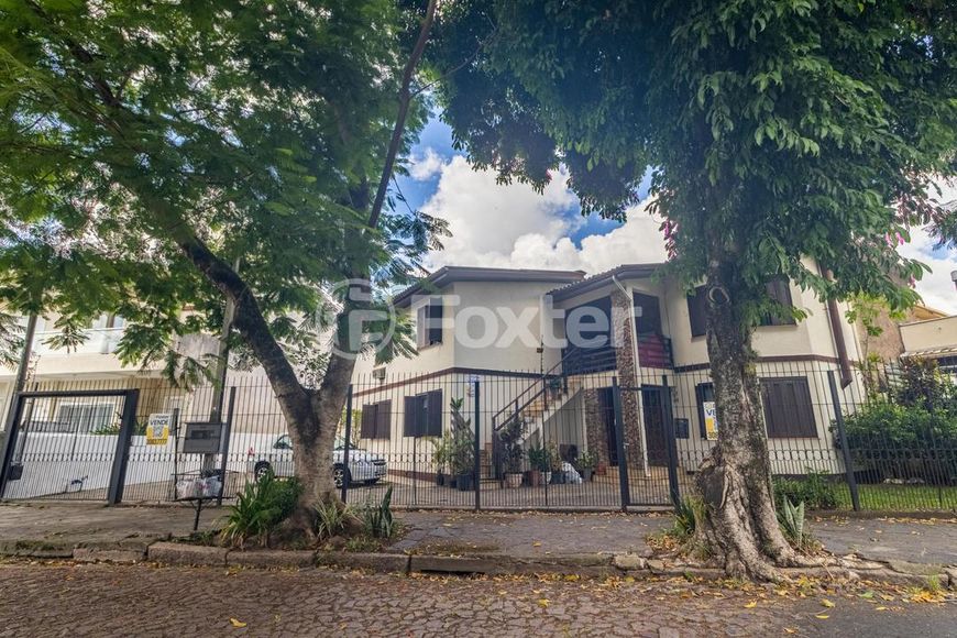 Casa à venda Rua Abílio Miller, Jardim Itu - Porto Alegre