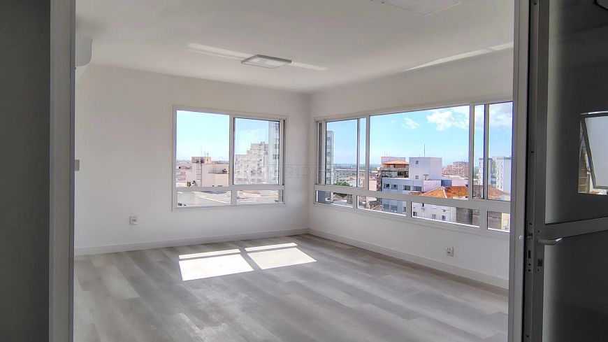 Imóvel para venda tem 70 metros quadrados com 2 quartos em Moinhos de Vento - Porto Alegre - RS