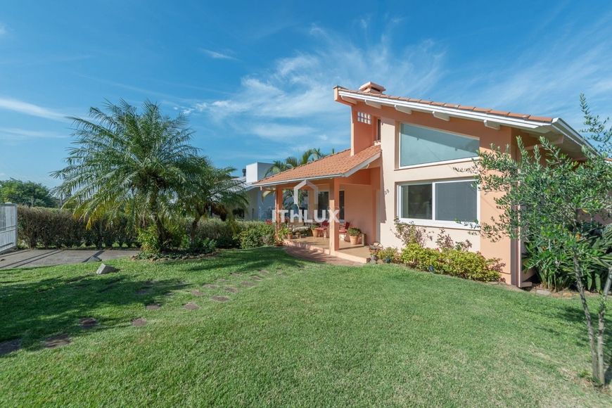 Casa Condomínio, 400 M², Venda, 3 Dormitórios, 1 Suite, 3 Banheiros, Semi Mobiliada, Zaffari, Abert