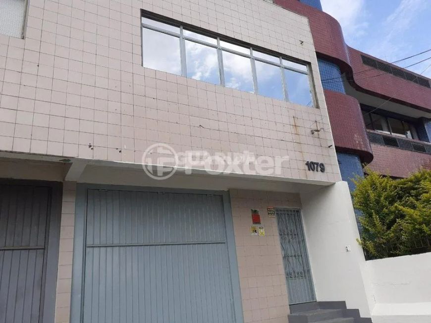 Galpão / Depósito / Armazém / Pavilhão à venda Rua Doutor João Inácio, Navegantes - Porto Alegre