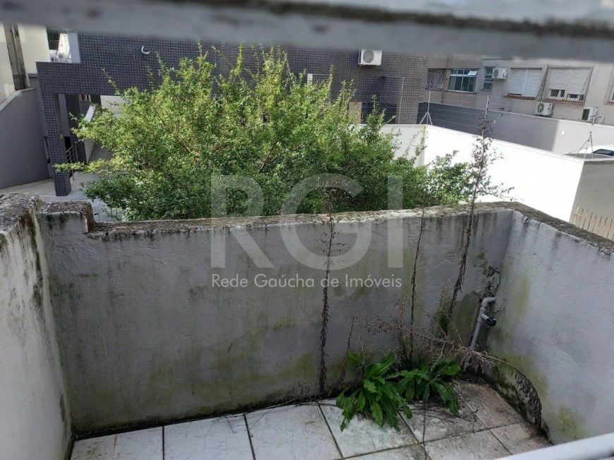Casa para Venda - 140m², 4 dormitórios, 1 vaga - Cidade Baixa