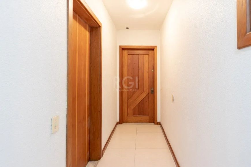 Cobertura 4 dormitórios suite c/ hidro, closet em 1 dorm, living c/ 3 ambientes, c/lareira, sacada ,