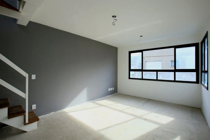 Cobertura nova de 2 quartos sendo uma suíte e 2 vagas no bairro Petrópolis