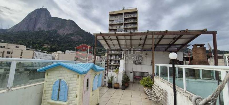 Triplex no Humaitá com 147m2