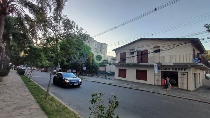Terreno no Bairro Tristeza em Porto Alegre.