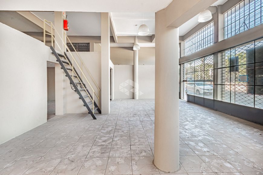 Loja térrea, 151 m² Privativo, de esquina, bairro Farroupilha, Porto Alegre