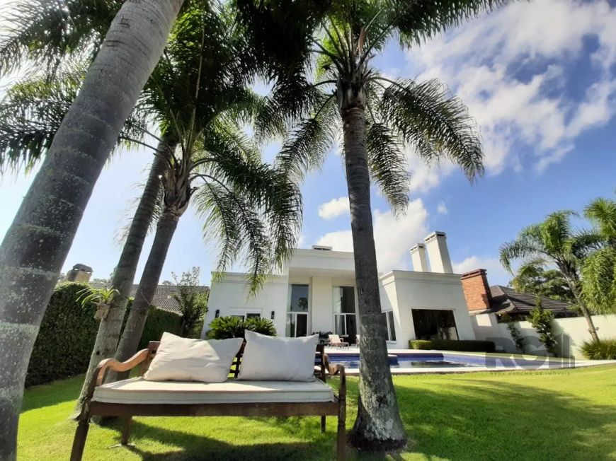 Casa maravilhosa no Terra Ville com 4 dormitórios, sendo 3 suítes, com possibilidade de transformar