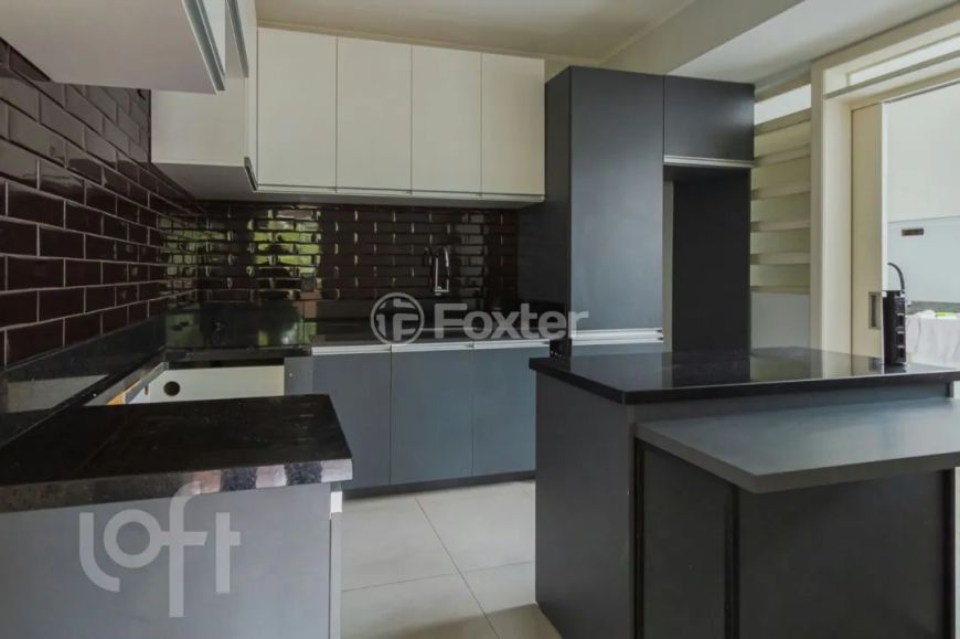 Apartamento à venda Rua Vinte e Quatro de Outubro, Moinhos de Vento - Porto Alegre