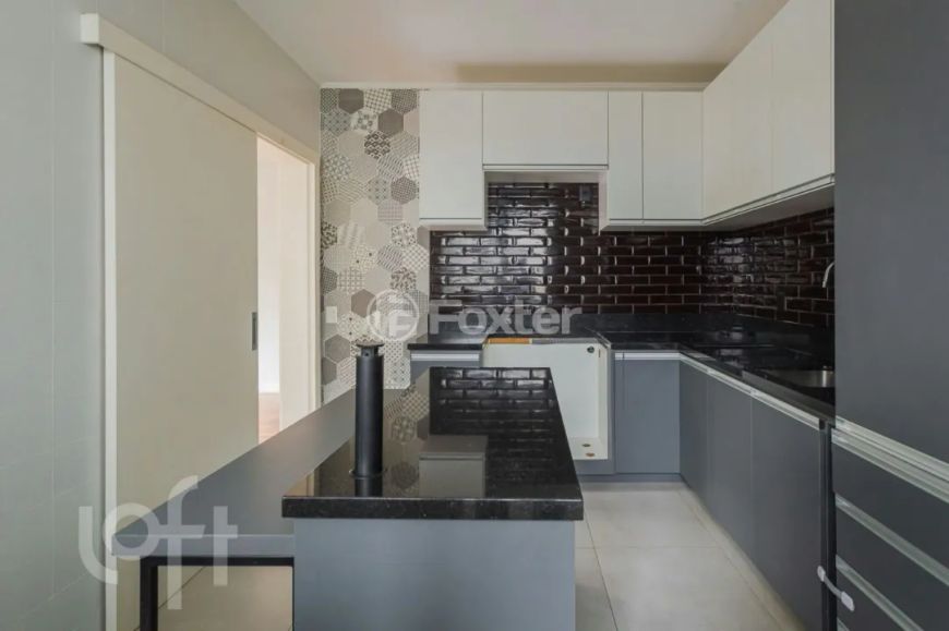 Apartamento à venda Rua Vinte e Quatro de Outubro, Moinhos de Vento - Porto Alegre