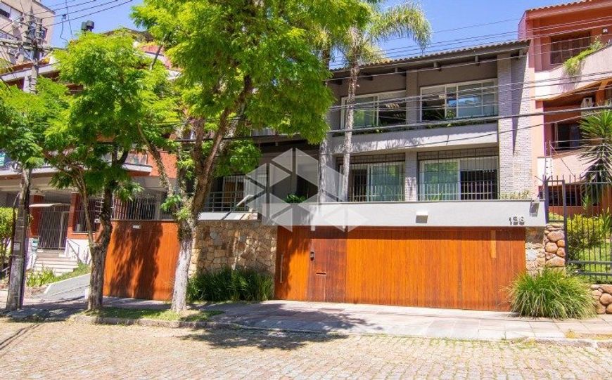 Casa comercial em bairro nobre no Bela Vista