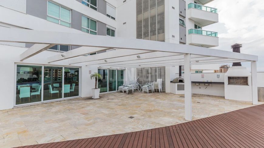 SOFISTICAÇÃO E BELÍSSIMA VISTA!