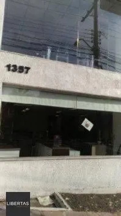Conjunto/Sala para Venda - 200m², 0 dormitórios, 2 vagas - Petrópolis