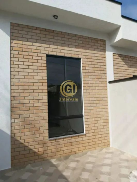 Casa a Venda 2 dormitórios (SENDO 1 SUÍTE)NO JARDIM HÍPICA PINHEIRO em Taubaté-SP