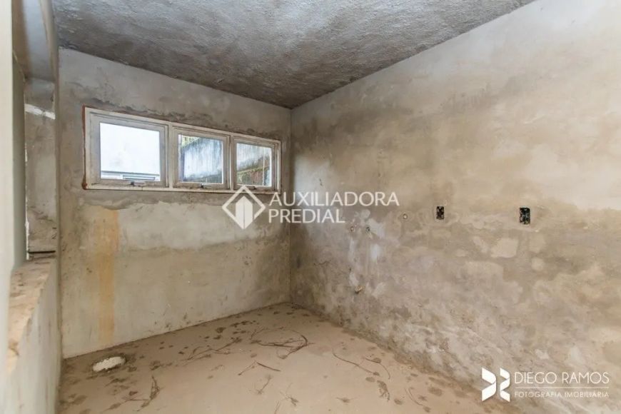CASA CONDOMÍNIO FECHADO