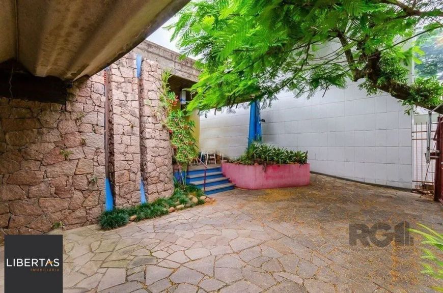 Casa 4 dormitórios à venda Chácara das Pedras Porto Alegre/RS