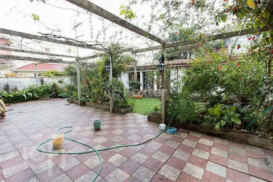 Casa à venda Rua Chavantes, Vila Assunção - Porto Alegre