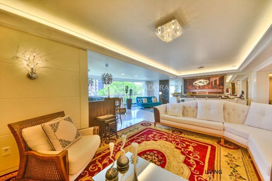 Apartamento mobiliado 231m², 3 quiartos, 2 vagas, total infra, vista Guaíba