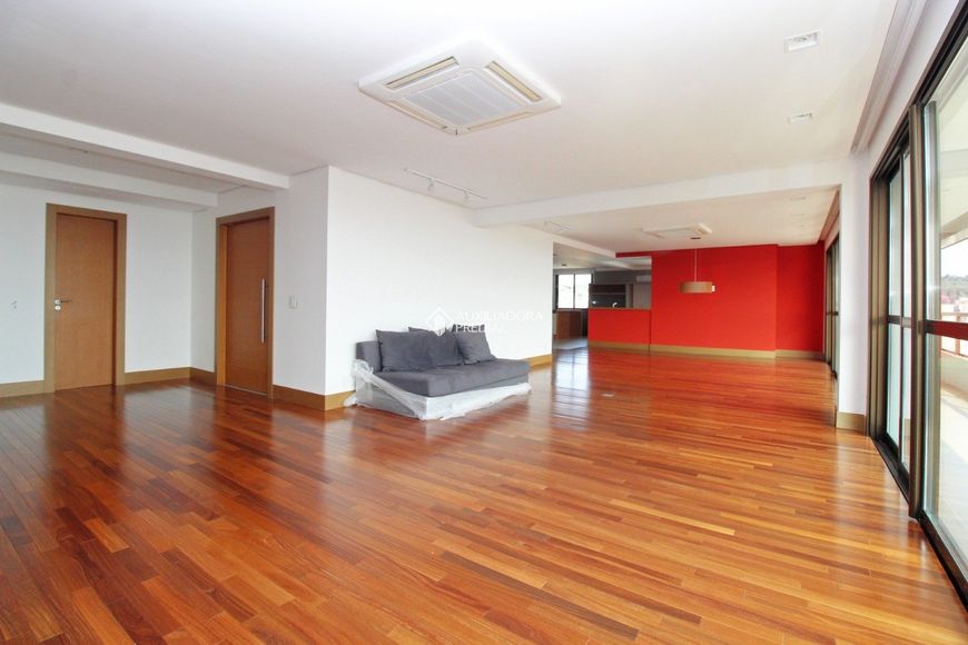 TRIPLEX NO BAIRRO TRISTEZA COM VISTA PARA O RIO