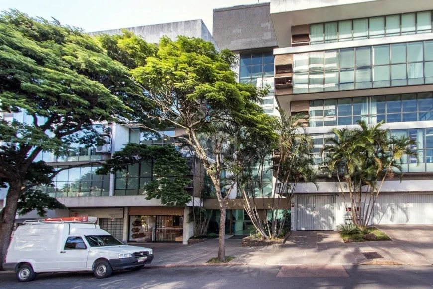 Exclusivo para Investidores:Imóvel Locado: R$ 12.700,00 + Taxas Estão à venda 4 salas comerciais con