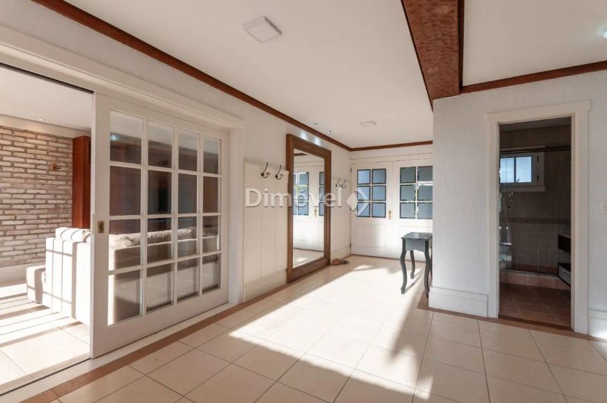 VENDA, CASA EM CONDOMÍNIO com 348.95m², 3 dormitório(s), 4 vaga(s). TERRAVILLE, PORTO ALEGRE.
