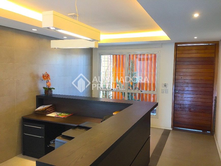 Casa Comercial no bairro Medianeira