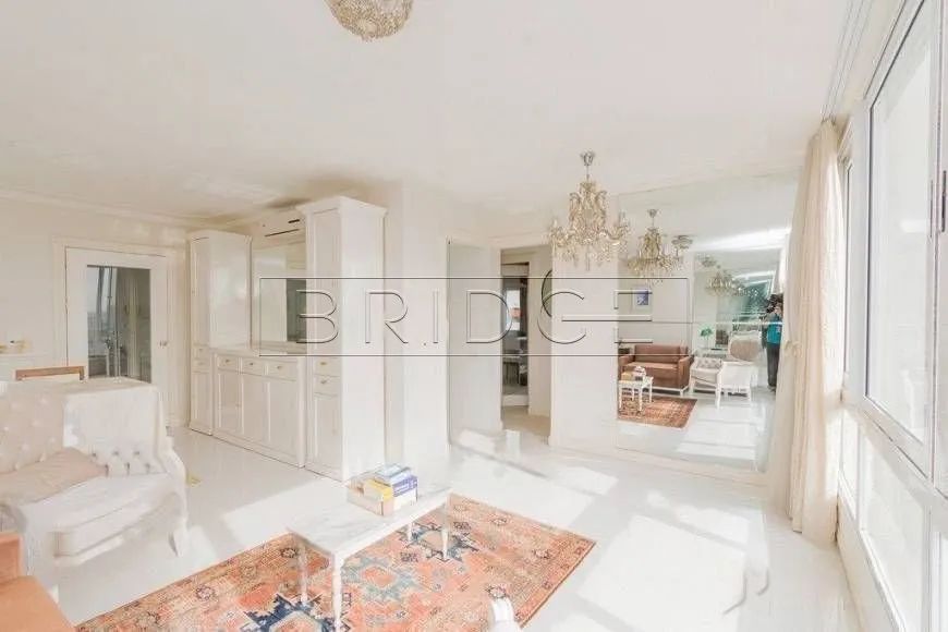 Apartamento 3 dormitórios/quartos sendo 1 suíte