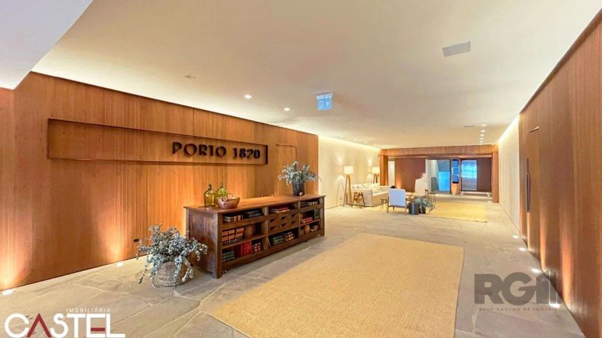 Apartamento à venda em Porto Alegre, 3 suites, 229 metros e 3 vagas