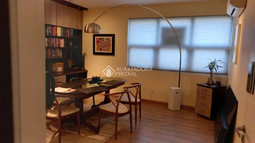 Comercial no bairro Moinhos de Vento