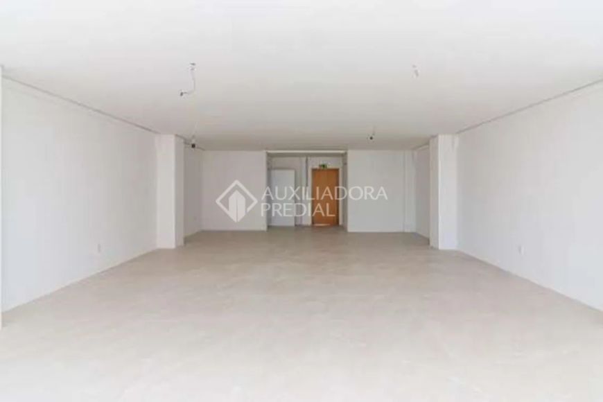 Comercial no bairro Santana