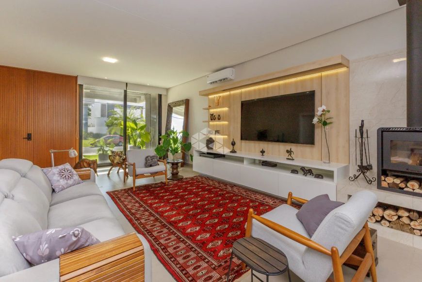 Casa térrea com 3 suítes e vista para o lago no Terraville em Porto Alegre.