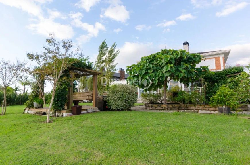 VENDA, CASA EM CONDOMÍNIO com 447m², 3 dormitório(s), 4 vaga(s). TERRAVILLE, PORTO ALEGRE.