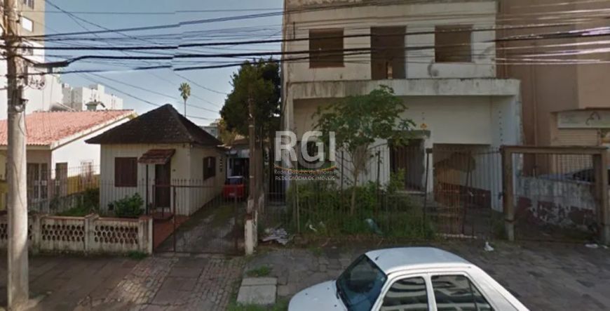 Terreno próximo ao Bourbon Country e Shopping Iguatemi, no bairro Passo D´Areia, em Porto Alegre, me
