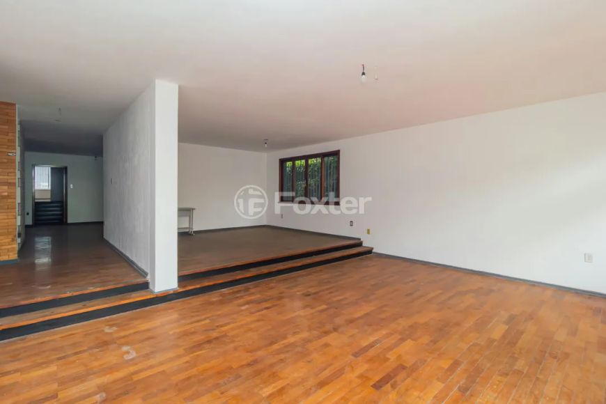 Casa à venda Rua Pedro Chaves Barcelos, Mont Serrat - Porto Alegre
