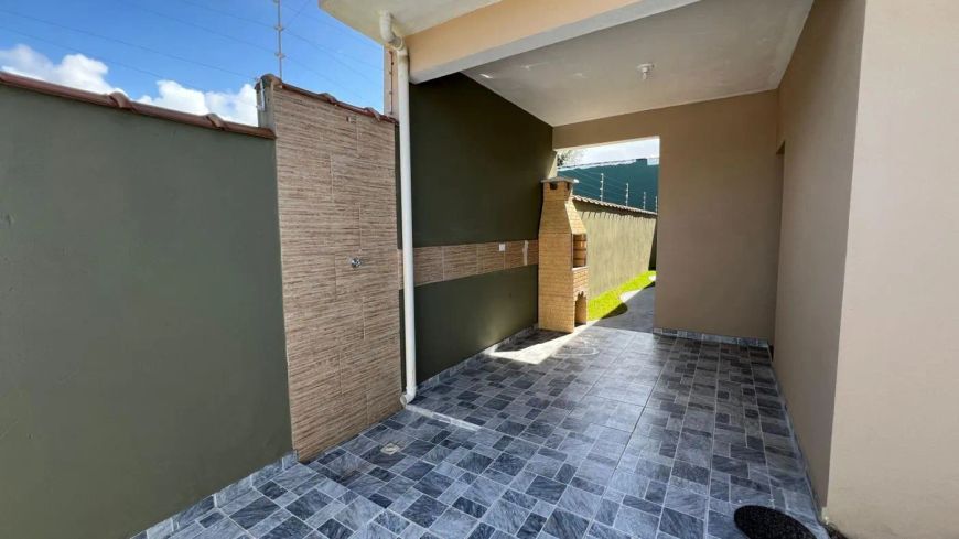 Casa para Venda em Itanhaém, Regina, 2 dormitórios, 1 suíte, 1 banheiro, 2 vagas