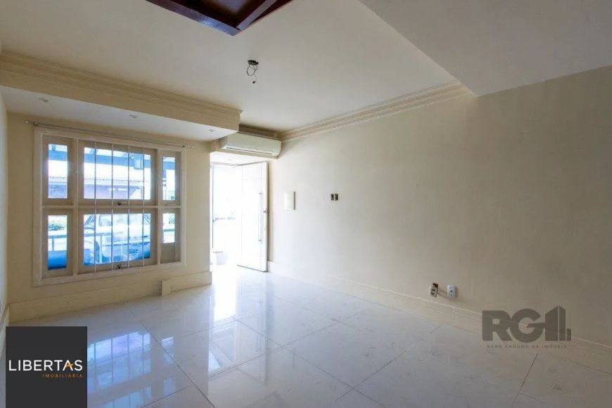 Casa em Condomínio 3 dormitórios à venda Cavalhada Porto Alegre/RS