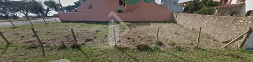 Excelente terreno de esquina com vista para o Guaíba