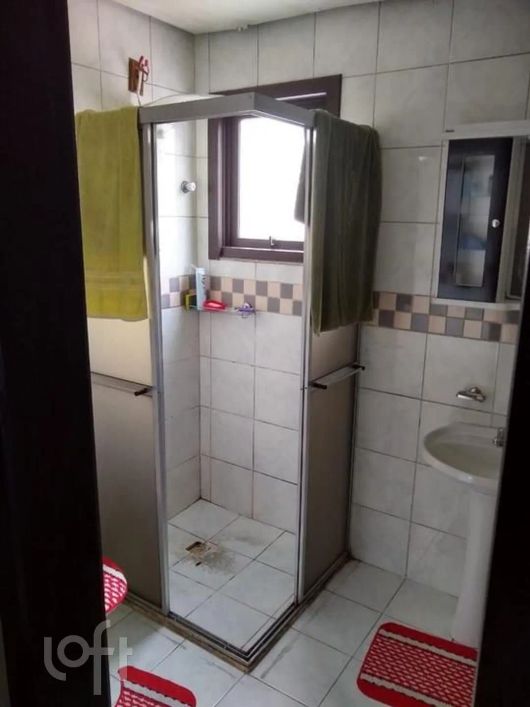 Casa à venda em Floresta com 226 m², 3 quartos, 1 suíte, 2 vagas