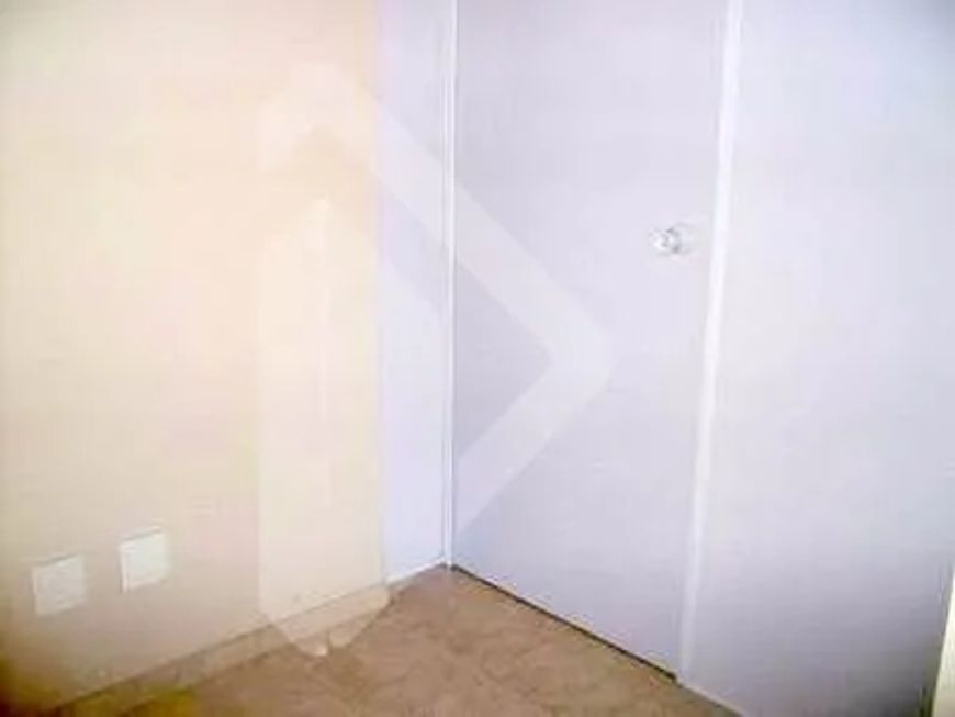 Escritório à venda no Menino Deus com área de 30 m² e ótima localização.