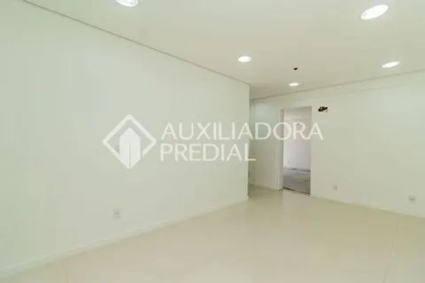 Na Rua: Almirante Barroso, excelente Conjunto Comercial.