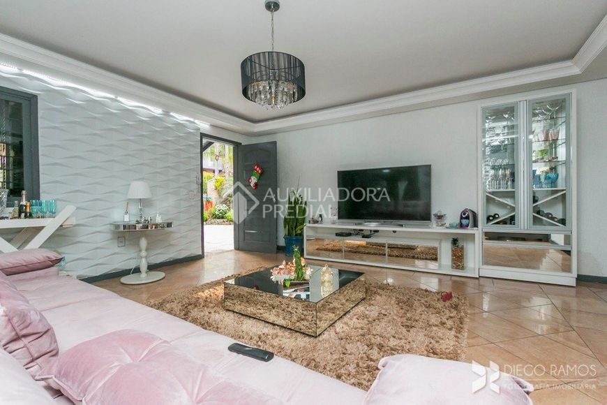 Casa em condomínio com 3 dormitórios na Vila Nova