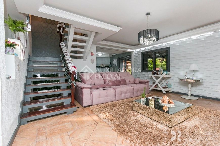 Casa em condomínio com 3 dormitórios na Vila Nova