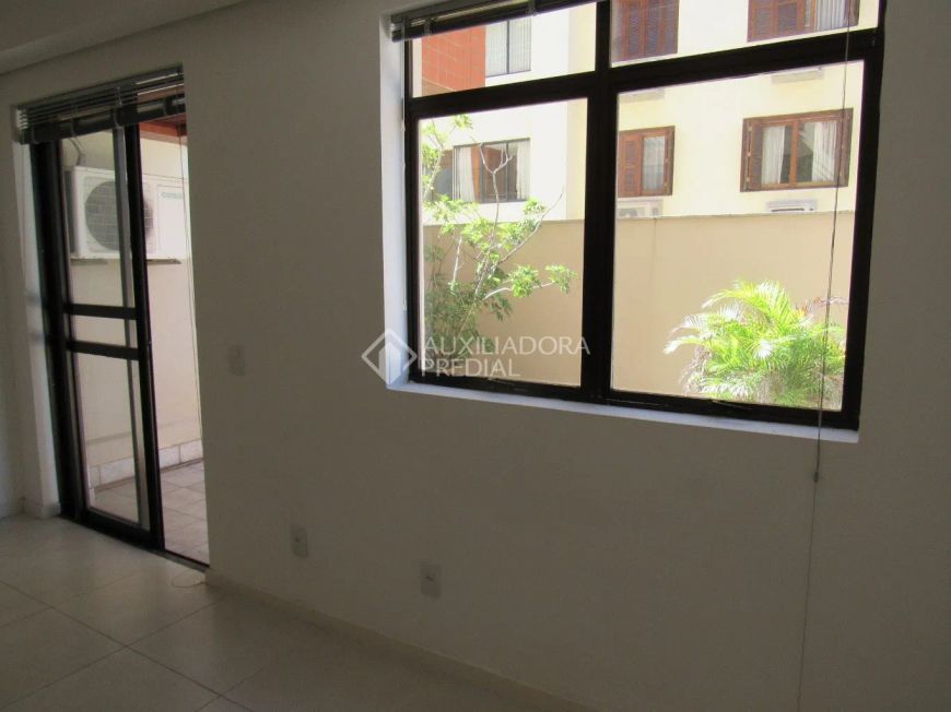 Comercial no bairro Menino Deus
