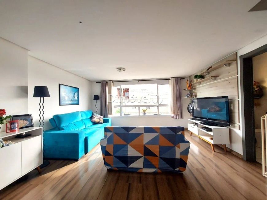 VENDA, CASA com 191.65m², 3 dormitório(s), 4 vaga(s). Camaquã, Porto Alegre.