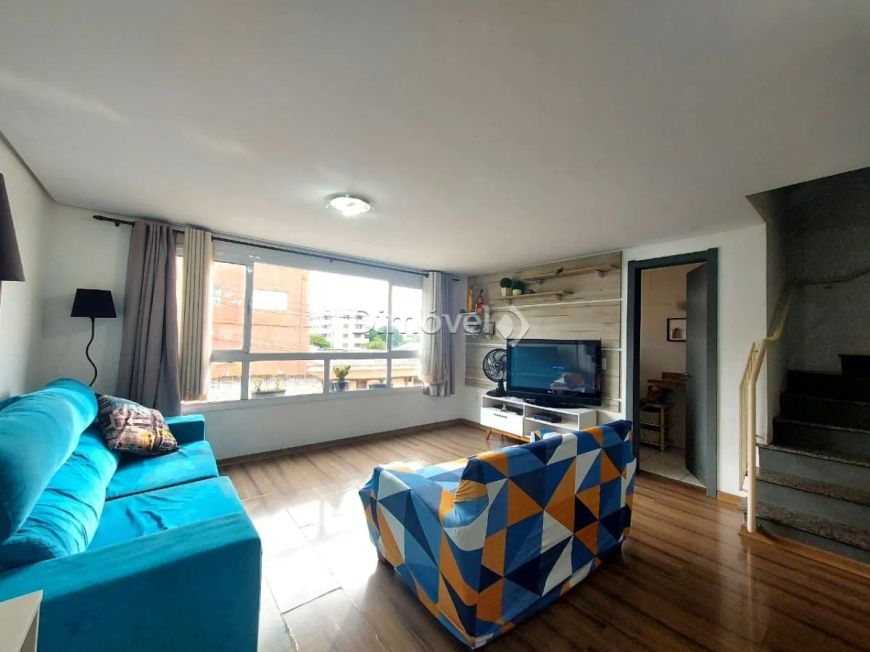 VENDA, CASA com 191.65m², 3 dormitório(s), 4 vaga(s). Camaquã, Porto Alegre.