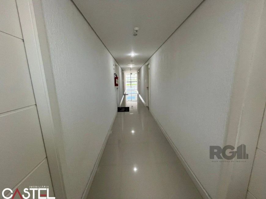 VENDA DE SALA COMERCIAL - PRAIA DE BELAS
