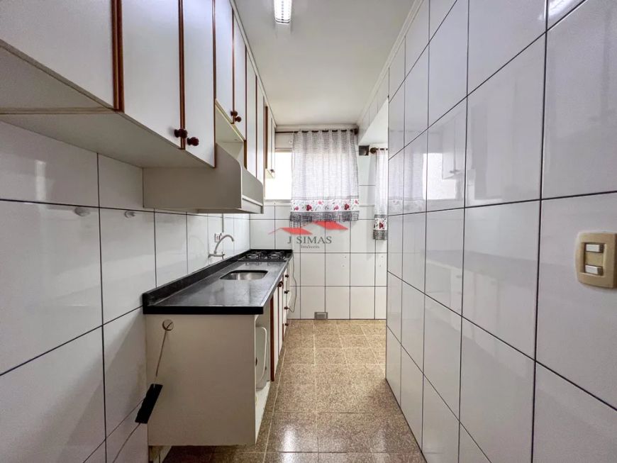 Apartamento (Padrão), com 3 quartos e 1 banheiros à Venda, 69 m² em Porto Alegre/RS