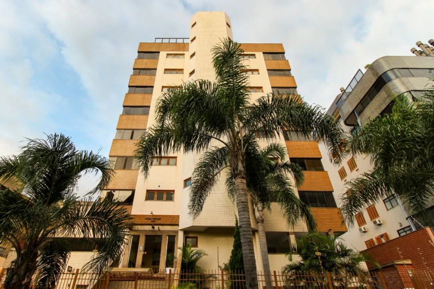 Cobertura à venda no Jardim Itu com 210m² e 3 dormitórios/quartos disponíveis.