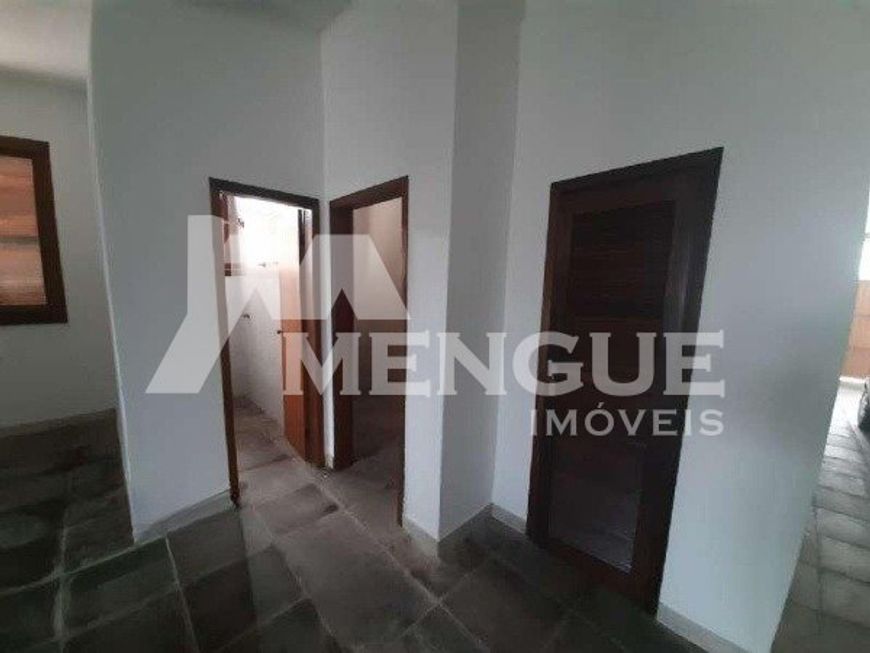 Sobrado tanto comercial como residencial com excelente posição solar R$ 790.000,00